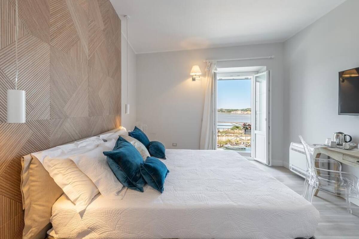 Minibar, skrivbord, ljudisolering och gratis wi-fi