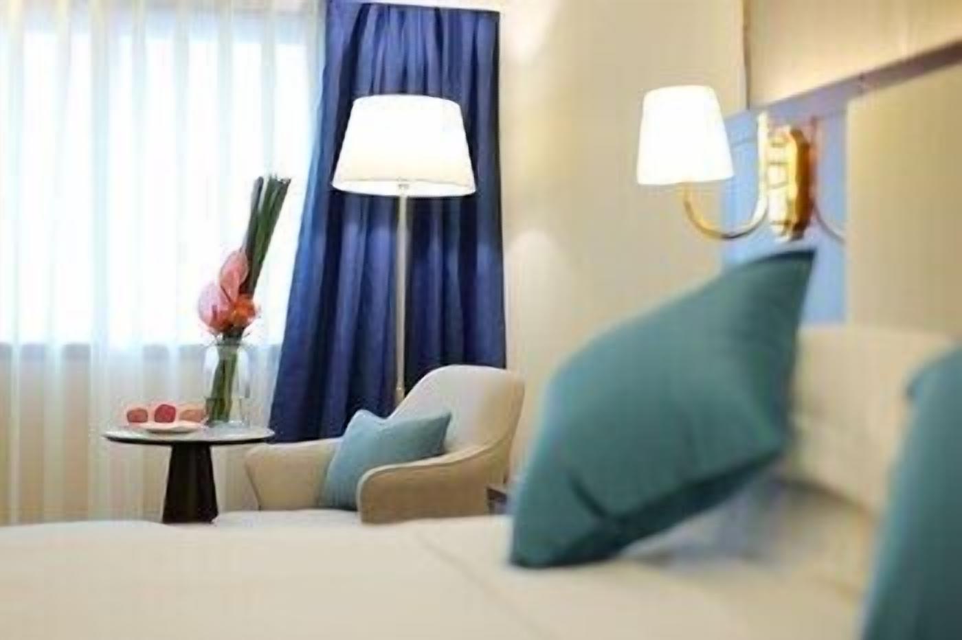 Minibar, in-room safe, blackout curtains, iron/ironing board