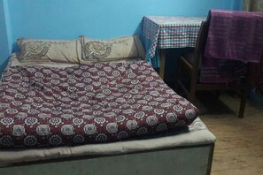 Room, 1 Double Bed, Non Smoking | Bathroom | Shower, free toiletries - Tamang Homestay (Dhulikhel)