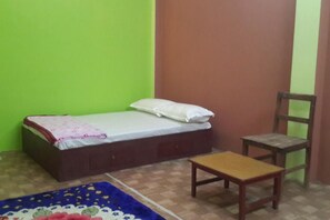 Room, 1 Double Bed, Non Smoking | Free WiFi - Tamang Homestay (Dhulikhel)