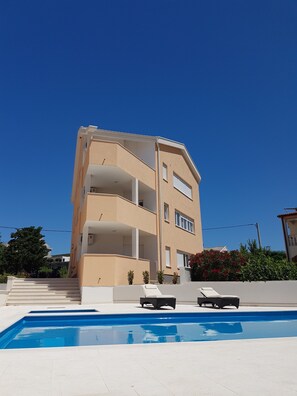 Front of property - Orange Apartments (Novalja)