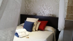 In-room safe, soundproofing, free cots/infant beds, rollaway beds