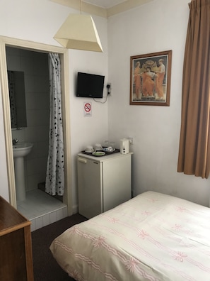 Double Room | 1 bedroom, free WiFi, bed sheets