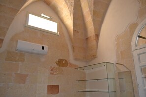 Economy dubbelrum - 1 queensize-säng | Utsikt från rummet