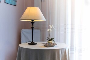 Comfort-Apartment, Terrasse, zum Garten hin | Zimmerausstattung