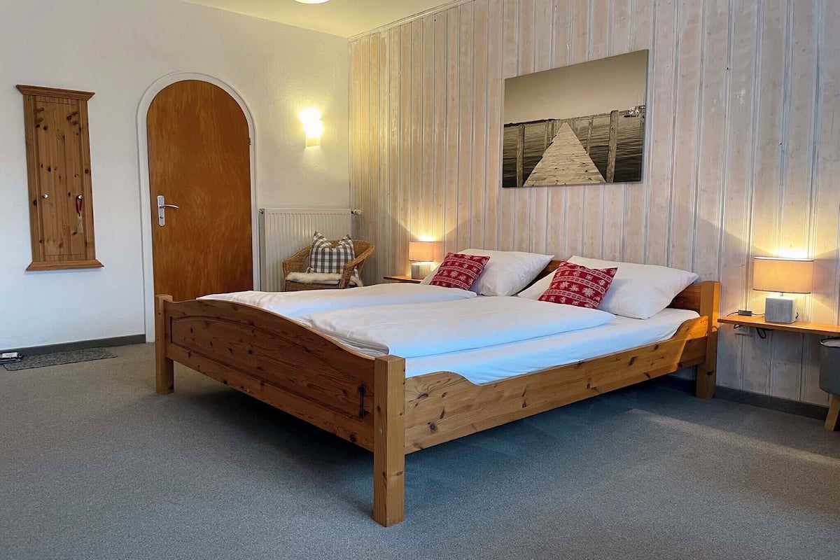 Comfort tweepersoonskamer | Gratis wifi, beddengoed
