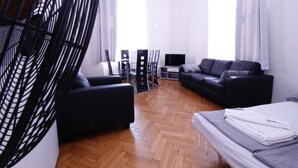 Unclassified image, 5 of 199, button - Residence Praha (Prague)