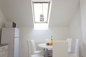 Apartment (4B) | Private kitchen | Fridge, microwave, stovetop, coffee/tea maker - Residence Praha (Prague)