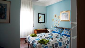 Desk, free WiFi, bed sheets