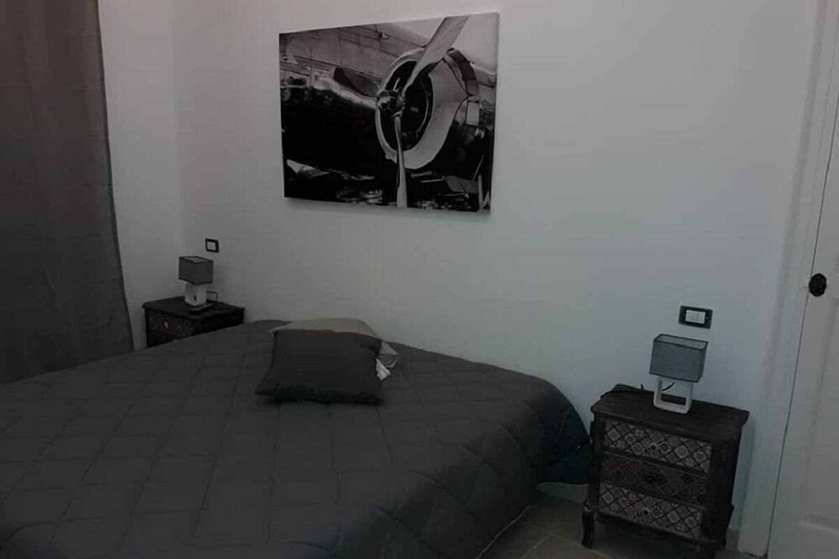 Cots/infant beds, rollaway beds, free WiFi, bed sheets