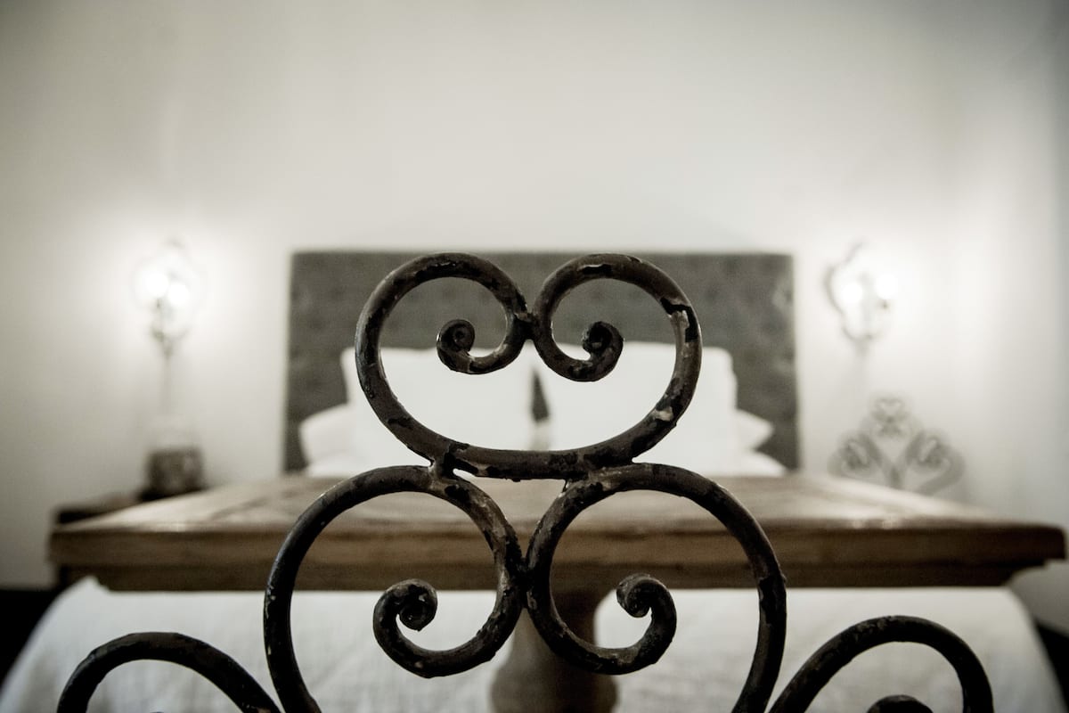 Chambre Double Confort | Décoration personnalisée, ameublement personnalisé, bureau