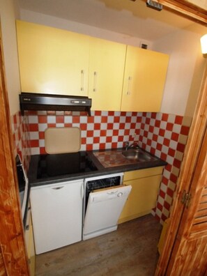 Fridge, microwave, dishwasher - Cozy 2-room near slopes with WiFi (Tignes)