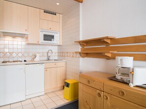 Kühlschrank, Geschirrspüler