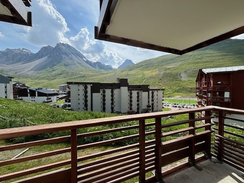 Spacious 3-room with balcony, in the heart of Tignes shops