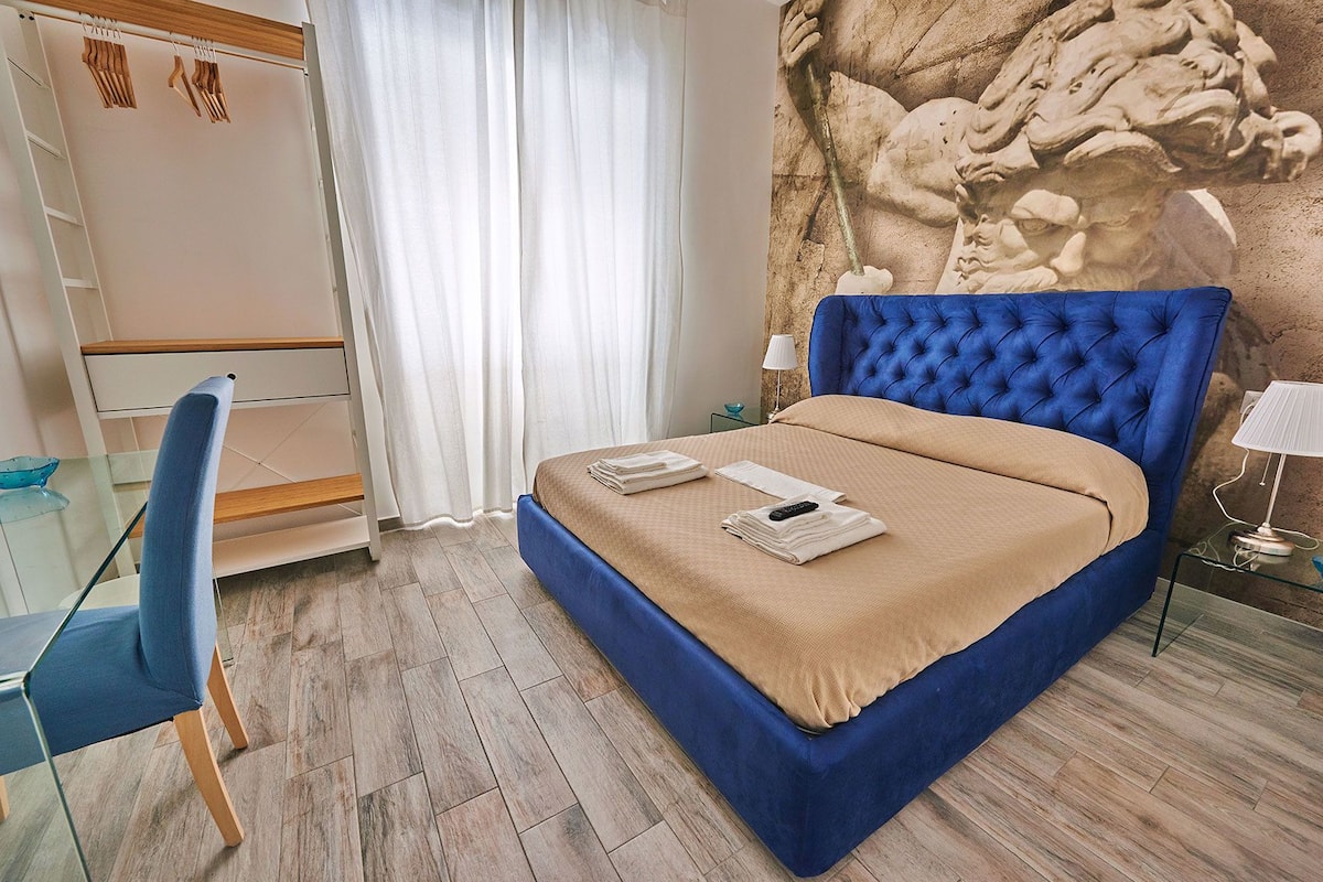 Habitación doble, baño en la habitación | Sábanas de algodón egipcio, ropa de cama de alta calidad y edredón