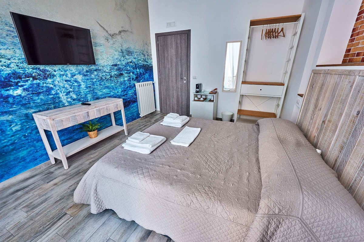 Habitación doble Deluxe | Sábanas de algodón egipcio, ropa de cama de alta calidad y edredón
