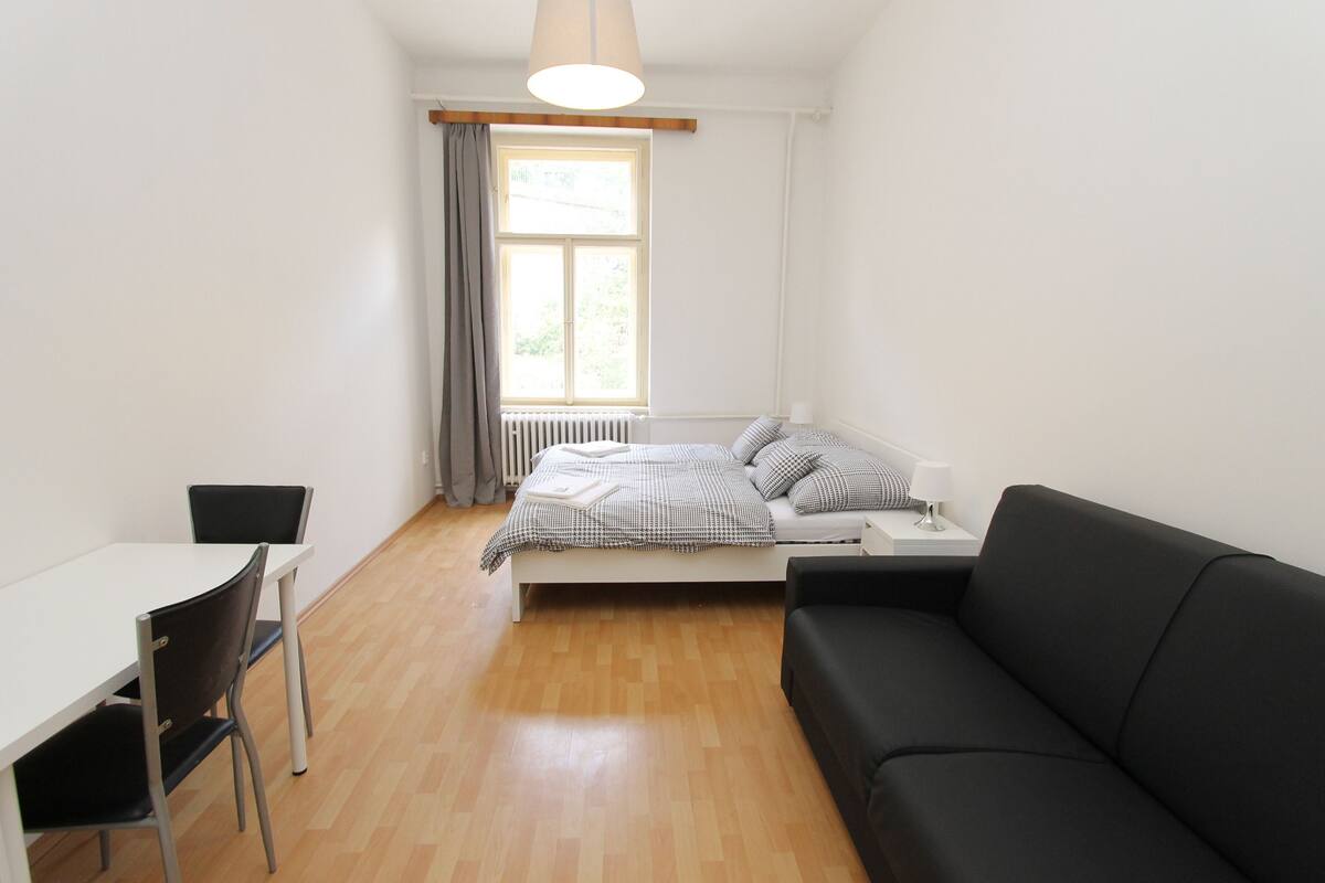Basic Quadruple Room, 2 Bedrooms, Kitchen | Desk, blackout drapes, iron/ironing board, free WiFi