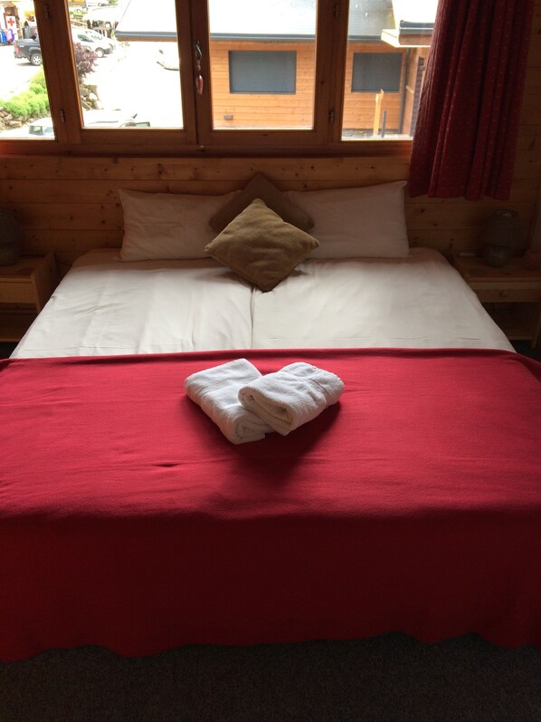 Double or Twin Room, Private Bathroom | Free WiFi, bed sheets - Central Hostel Châtel (Chatel)