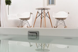 Royal-Villa, 1 King-Bett und Schlafsofa, Whirlpool | Terrasse/Patio