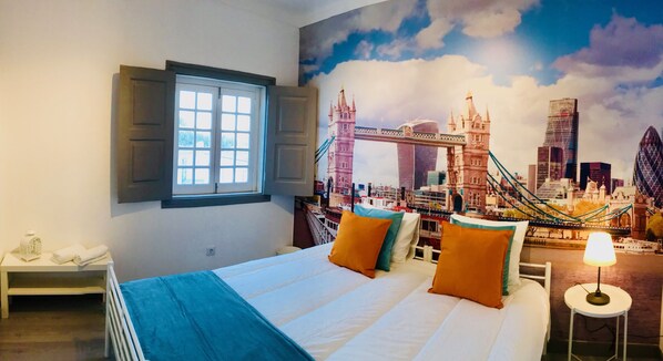 Free WiFi, bed sheets