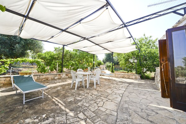 BBQ/picnic area