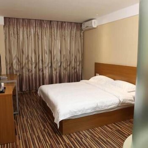 7 Days Inn
