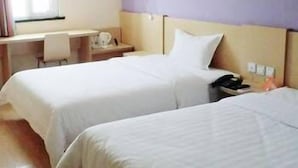 Room - 7 Days Inn (Yangquan)