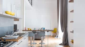 Apartment, 2 Bedrooms | Private kitchen | Full-sized fridge, oven, stovetop, dishwasher