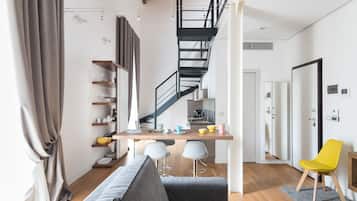 Apartment, 2 Bedrooms | In-room dining