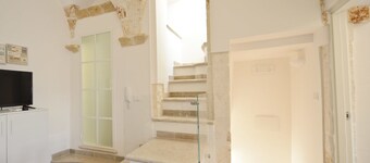Scirocco Apartment with Terrace by Wonderful Italy