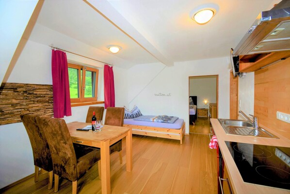 Exclusive Apartment, Multiple Beds, Balcony (incl. 150€ Cleaning Fee) | Private kitchen - David Appartments (Mauterndorf)