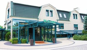 Exterior - Hotel Mat's (Poznan)
