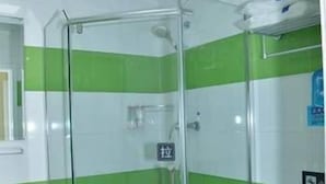 Room - 7 Days Inn (Shanghai)