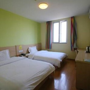 Room - 7 Days Inn (Shanghai)