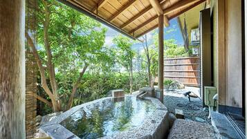 Japanese-Style Superior Room with Open-Air Bath | Bathroom | Separate tub and shower, deep soaking tub, free toiletries, hair dryer