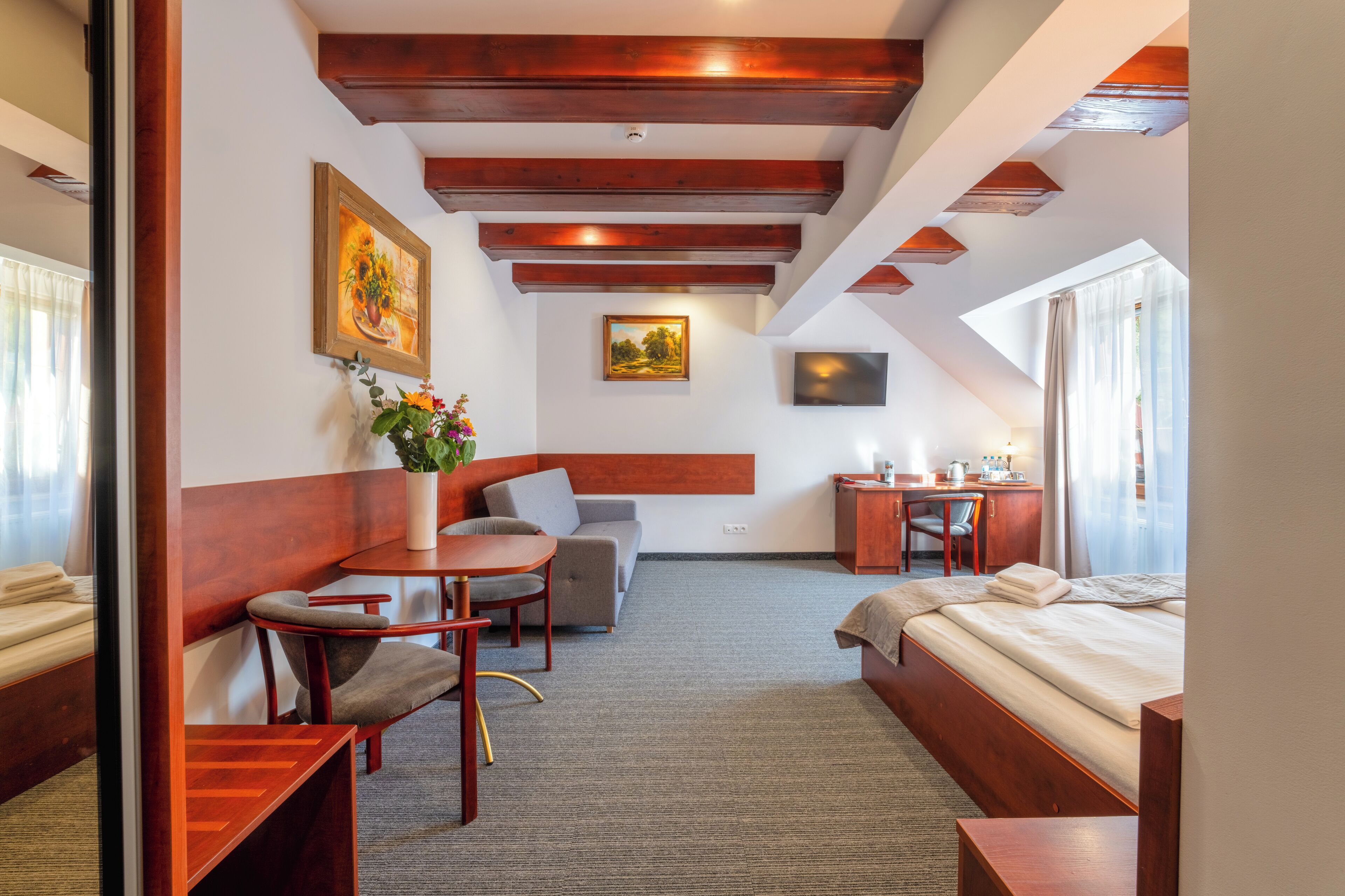 apartment | desk, blackout curtains, iron/ironing board, free cots/infant beds