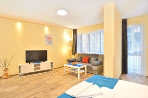 Flat-screen TV - Central Studio 2 (Burgas)