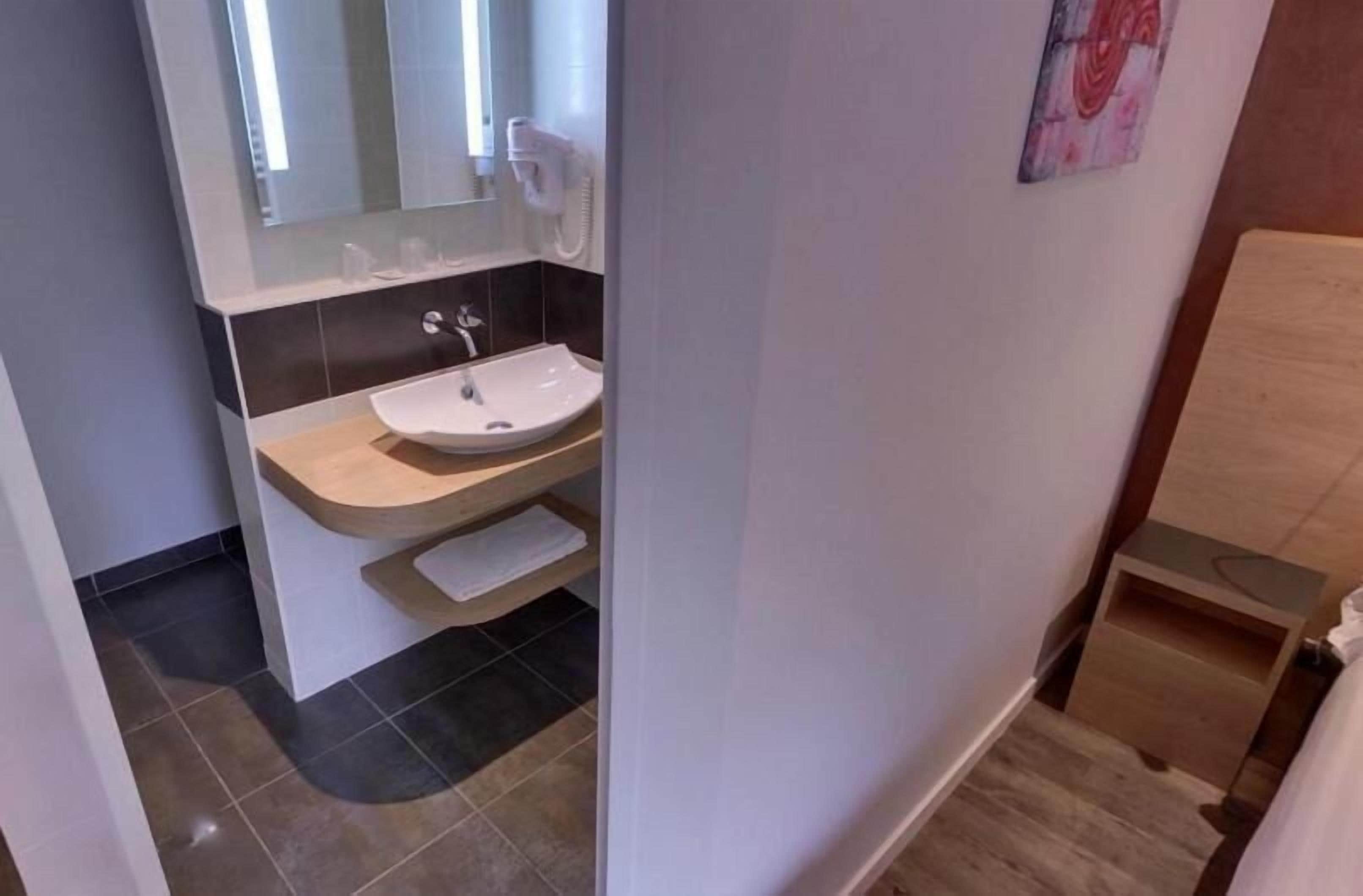 free toiletries, hair dryer, towels