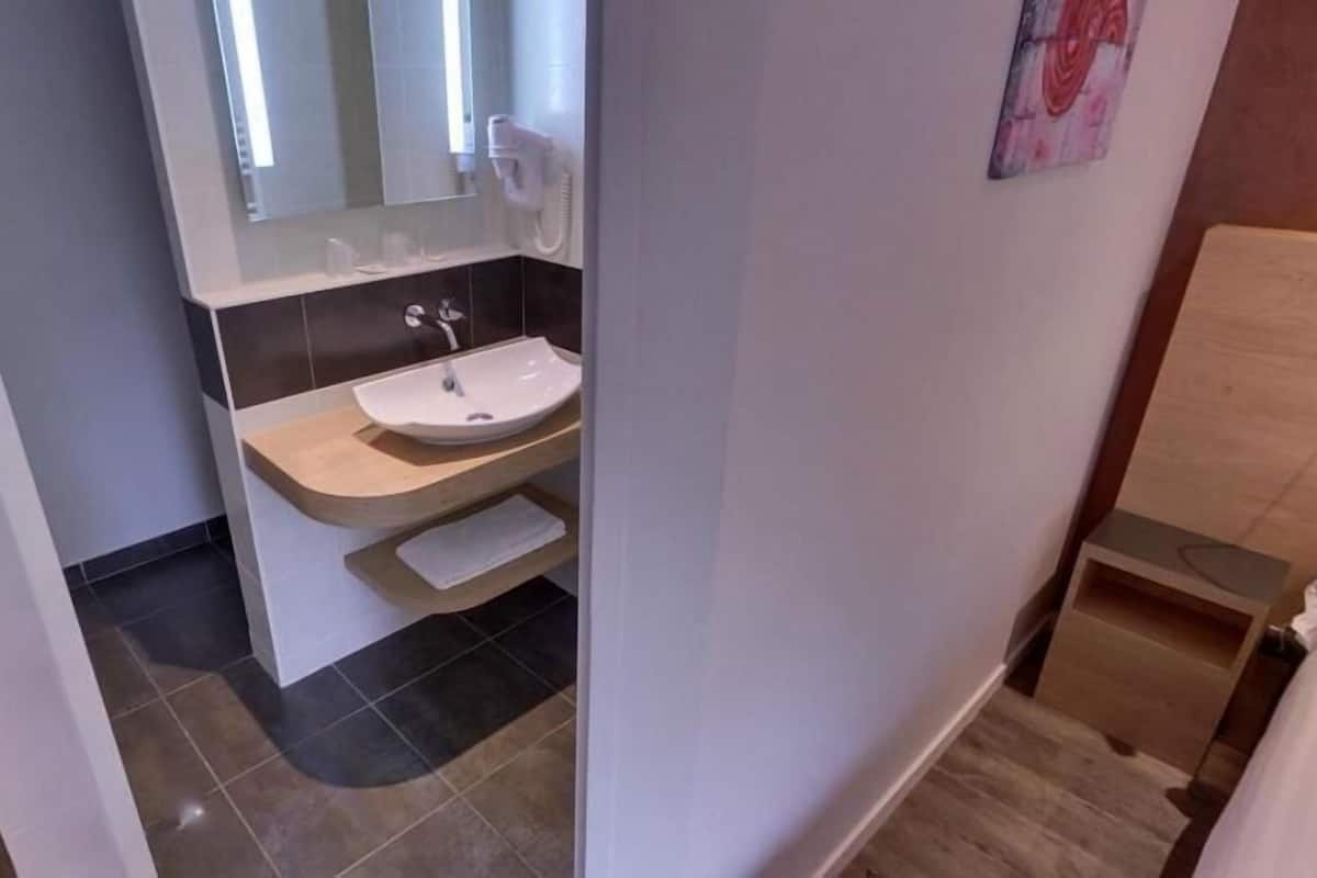 free toiletries, hair dryer, towels