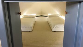 Habitación doble (Attic room - child up to 14years)
