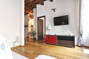 1 chambre, fer et planche à repasser, Wi-Fi gratuit, draps fournis