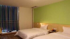Room - 7 Days Inn (Chengdu)