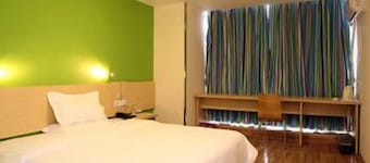 7 Days Inn