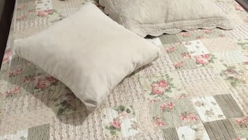 1 bedroom, in-room safe, free WiFi, bed sheets