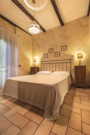 Leilighet, 1 queensize-seng med sovesofa | Individuelt innredet, barnesenger (inkludert) og sengetøy