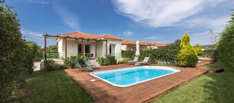 Sun, Sand & Seclusion - Artemis with Private Pool