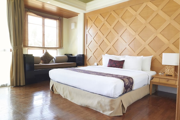 Deluxe lakosztály, kilátással a tengerre | 1 hálószoba, széf a szobában, íróasztal és hangszigetelés