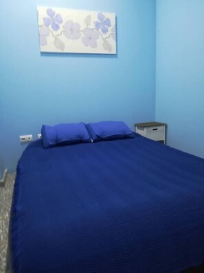 Economy tweepersoonskamer, toegankelijk voor mindervaliden, gemeenschappelijke badkamer | Kamervoorziening