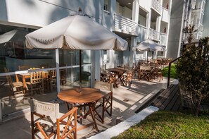 Snack bar - Avutarda de Carilo (Carilo)