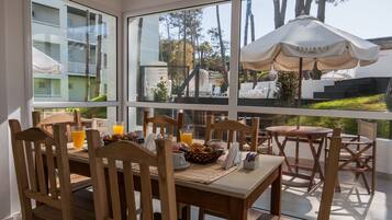 Bar (en la propiedad)